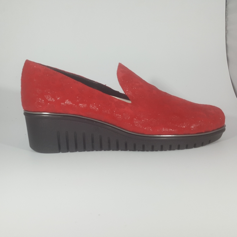 The Flexx Red Cheetah Print Suede Slip On Loafer